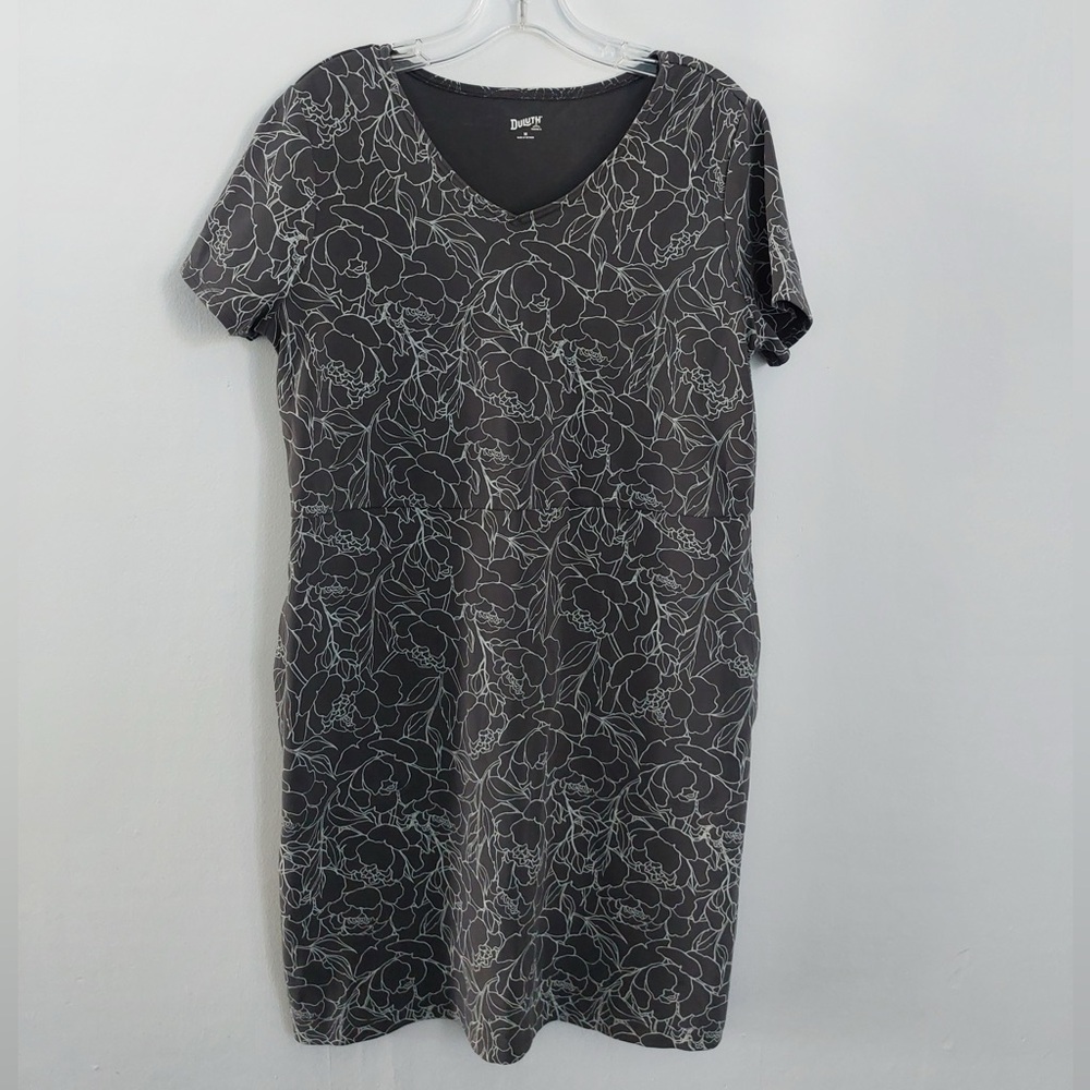 Duluth Trading Co. Short Sleeve Dress Size M